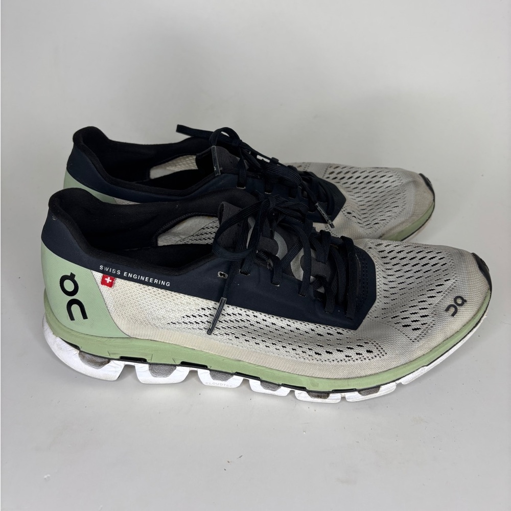 On Cloud Shoes Lace Up Casual Athletic Sneakers Women Sz 38.5 US 7.5 Gray Green